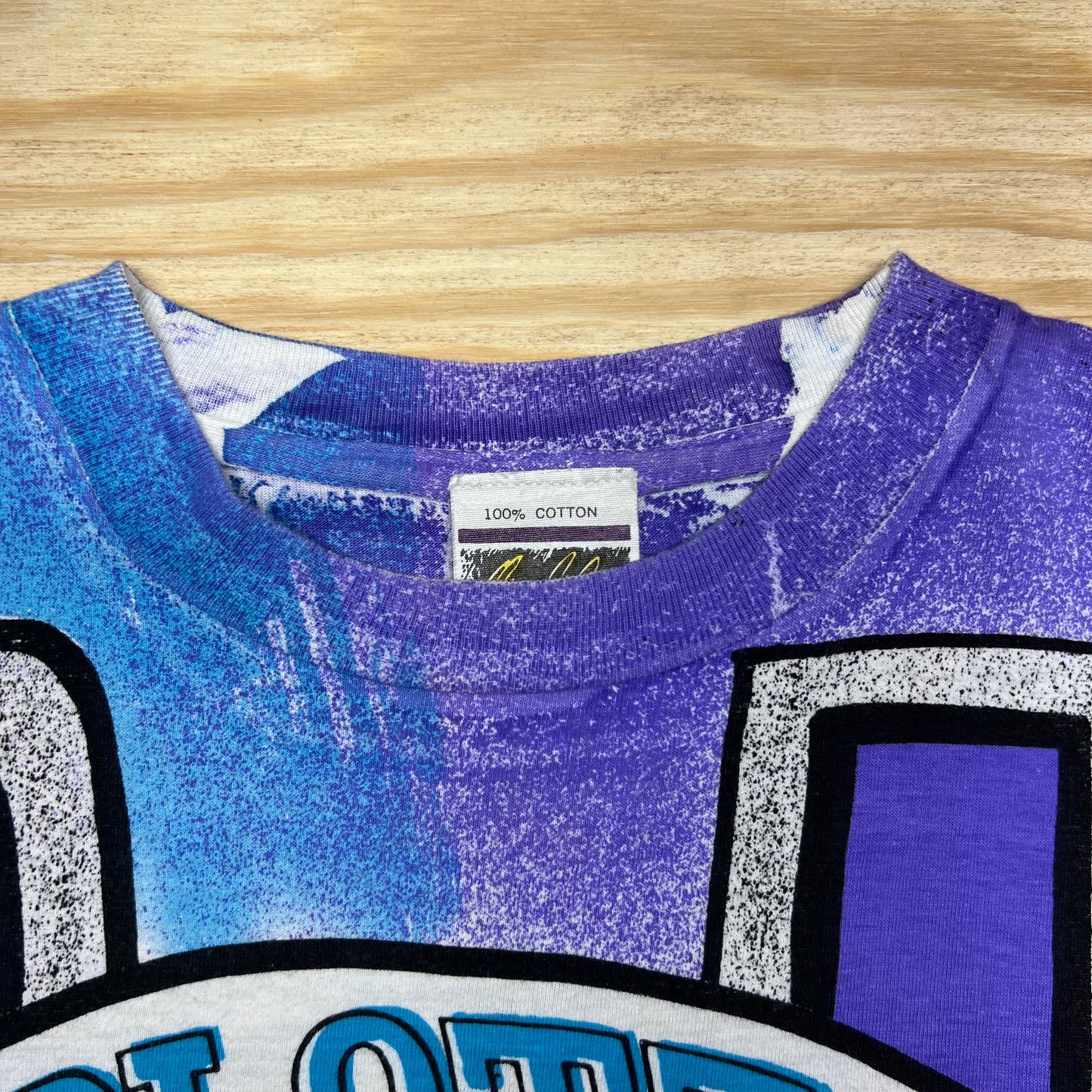 Vintage 90s Magic Johnson Tag AOP Charlotte Hornets Tee M