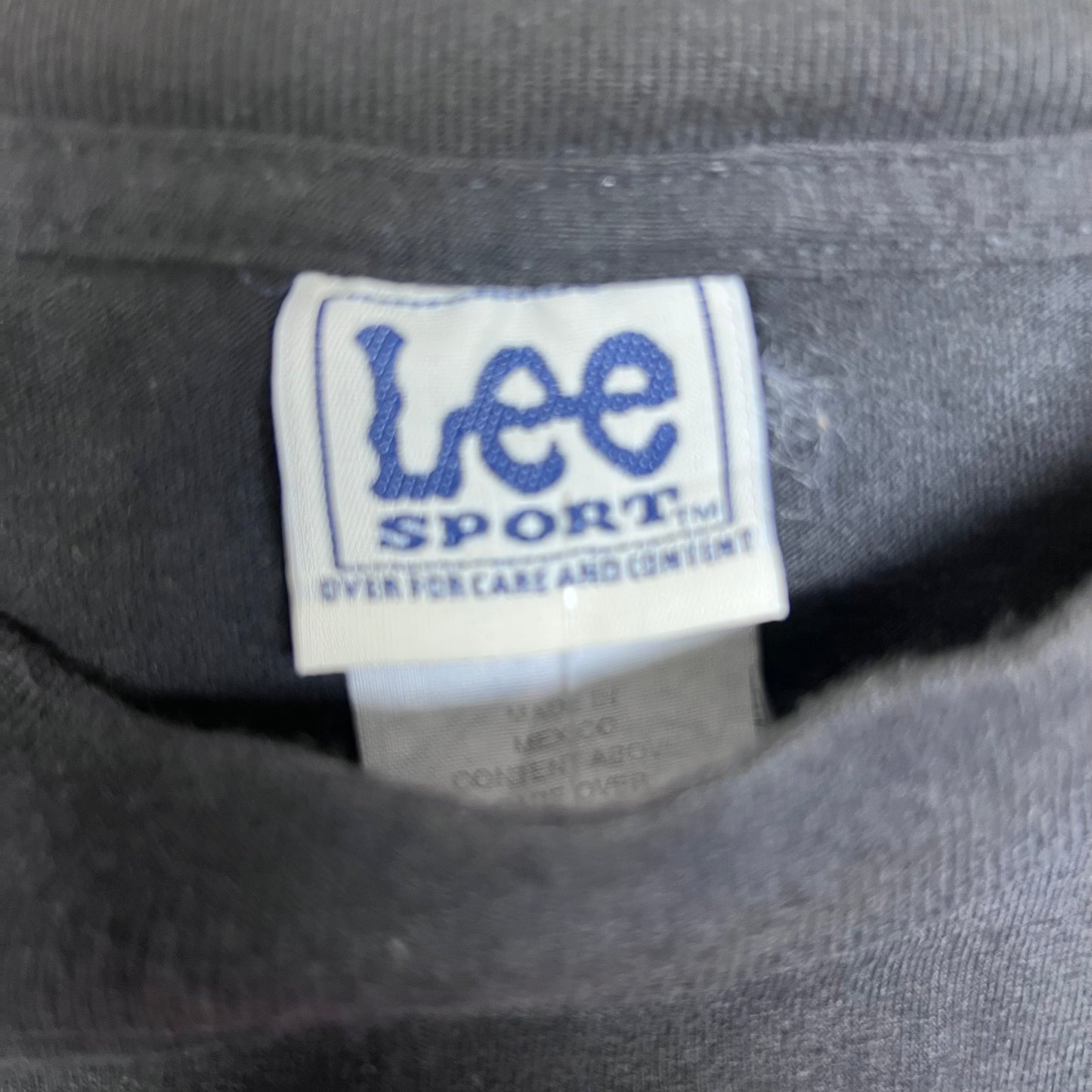 Vintage 2001 Lee Sports NBA Finals Los Angeles Lakers Basketball Tee XL