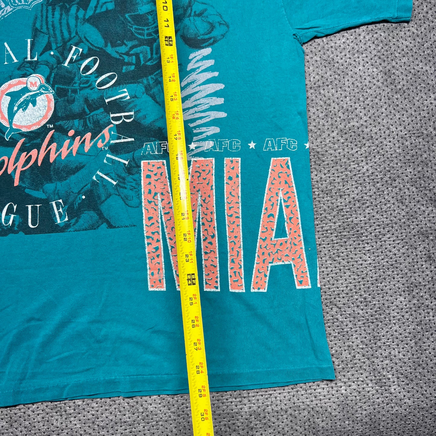 Vintage 90s Logo 7 Miami Dolphins Wraparound Tee XL
