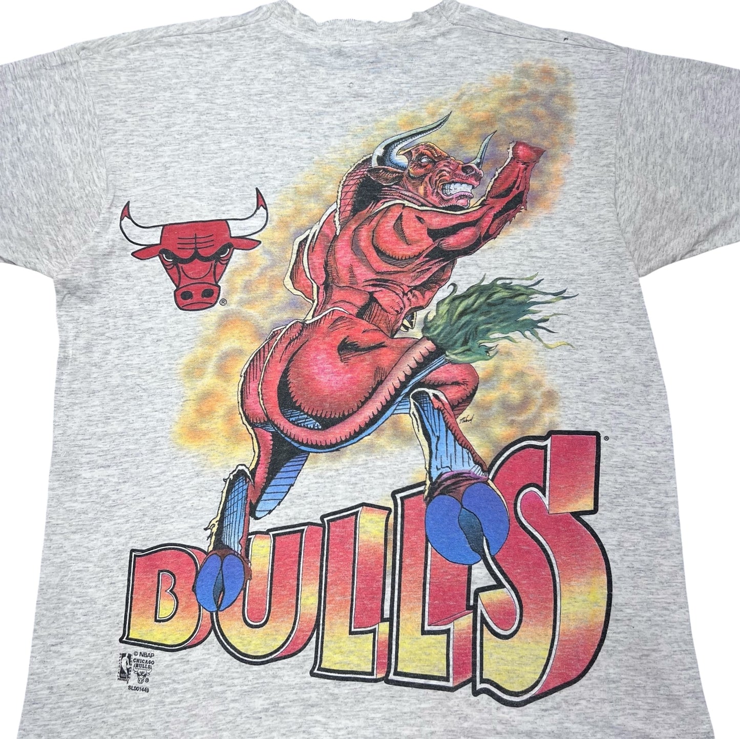 Vintage 90s Salem Sportswear Chicago Bulls Mascot Basketball Tee L