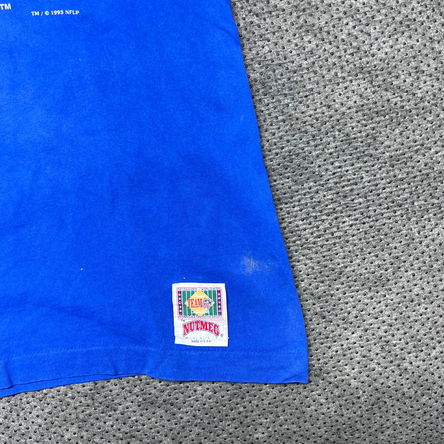 Vintage 1993 Nutmeg Detroit Lions Football Center Logo Spell Out Tee XL