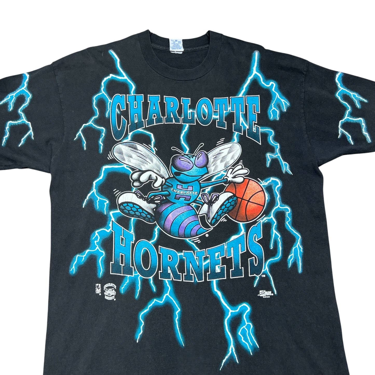 Vintage 90S Salem Charlotte Hornets Basketball Lightning Tee XL