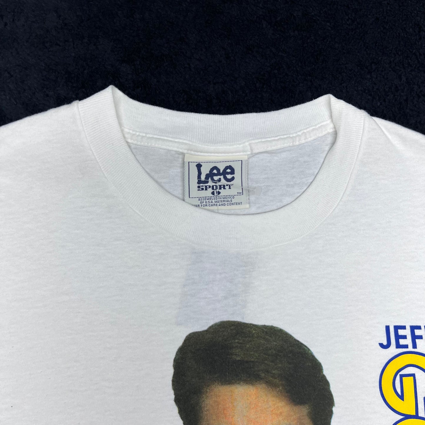 Vintage 1996 Lee Sport Jeff Gordon NASCAR DU PONT Racing Big Face Tee L
