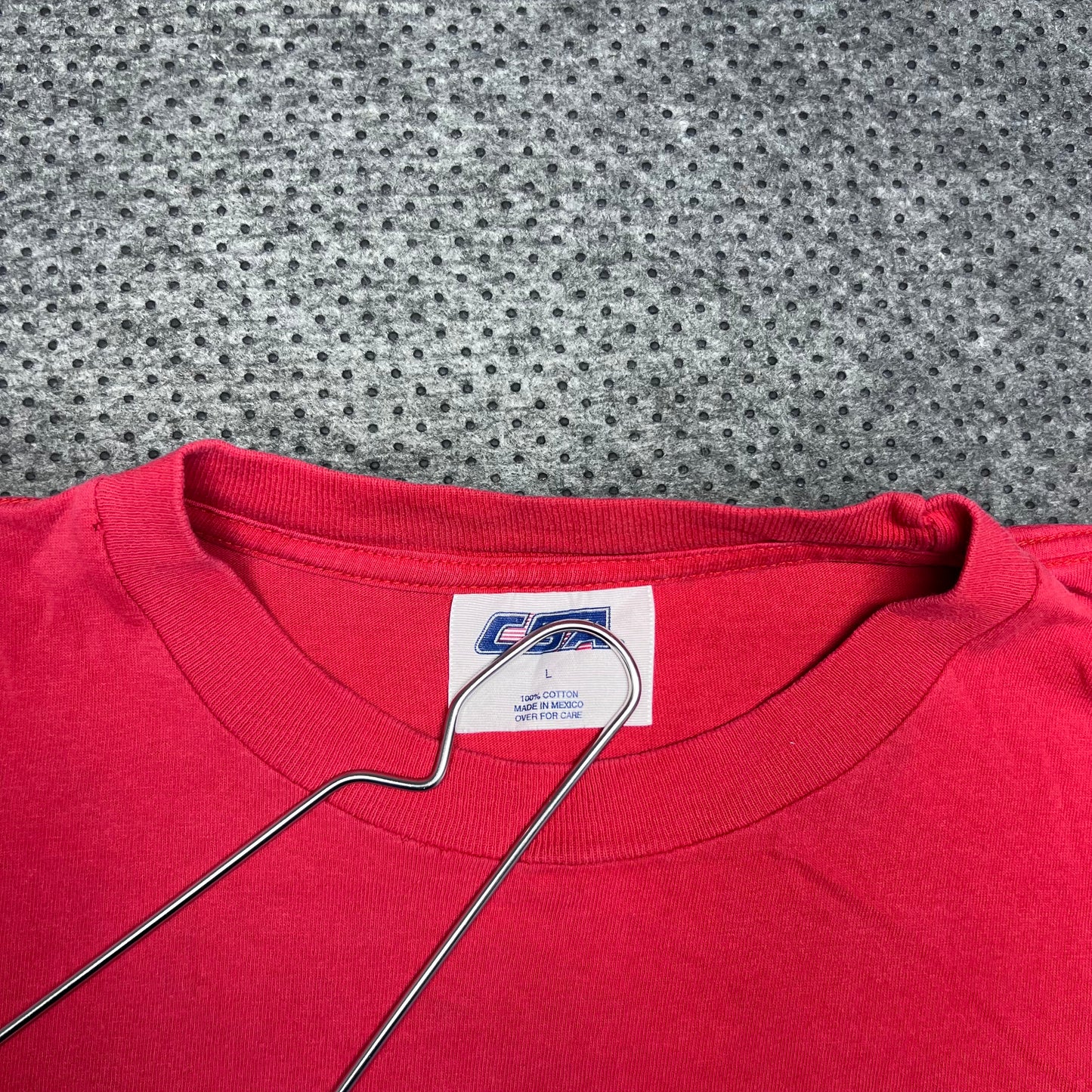 Vintage 90s CSA Texas Rangers Baseball Glove Tweety Bird Tee L