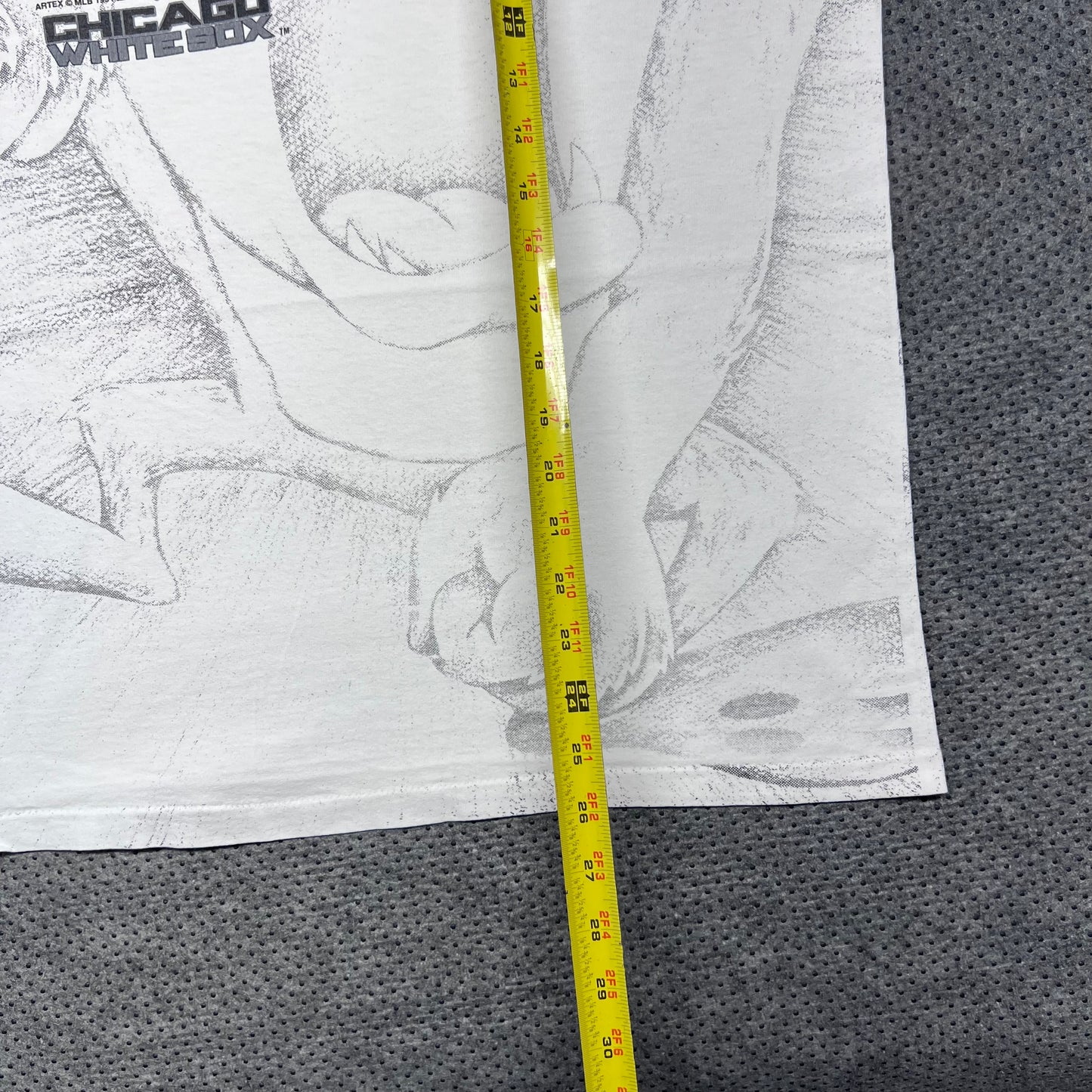 Vintage 1991 Artex Chicago White Sox Tasmanian Devil AOP Tee L