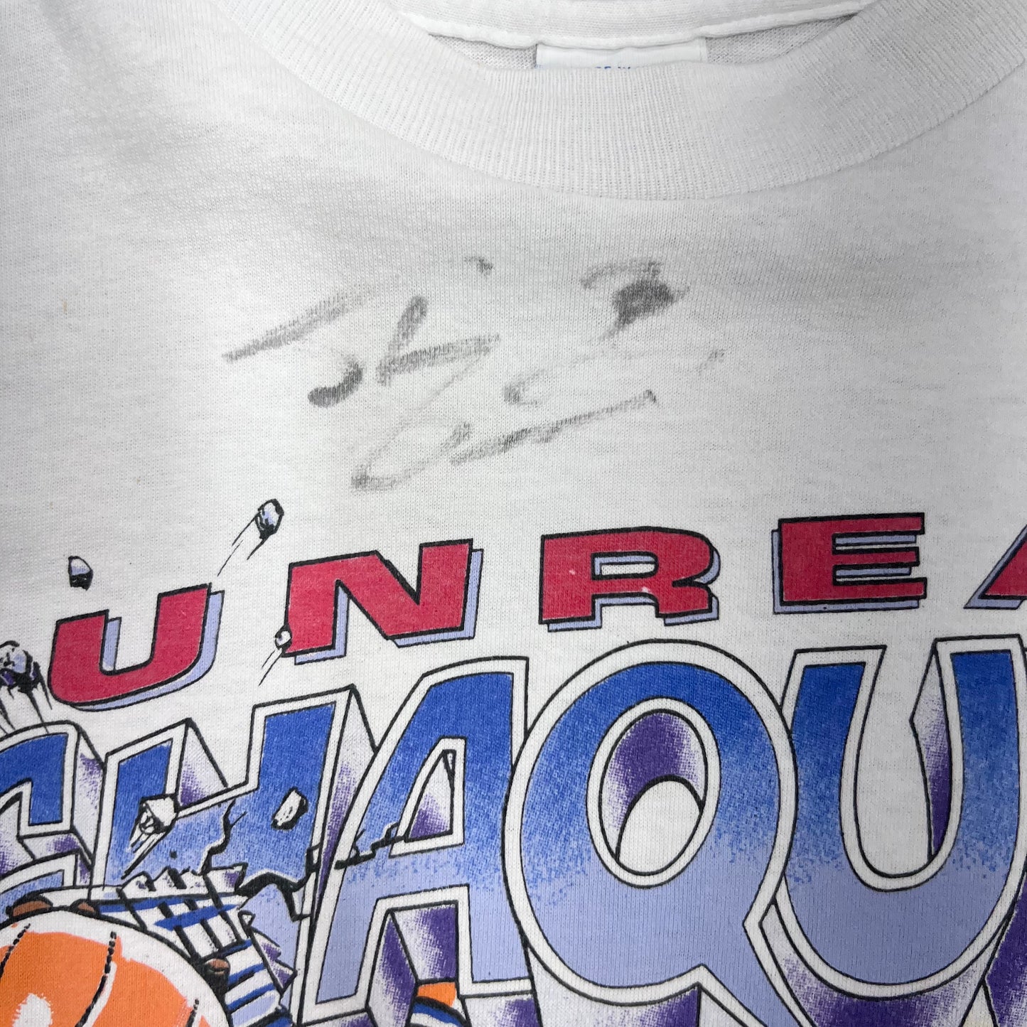 Vintage 1993 Shaquille O’Neal Comic Auto Tee