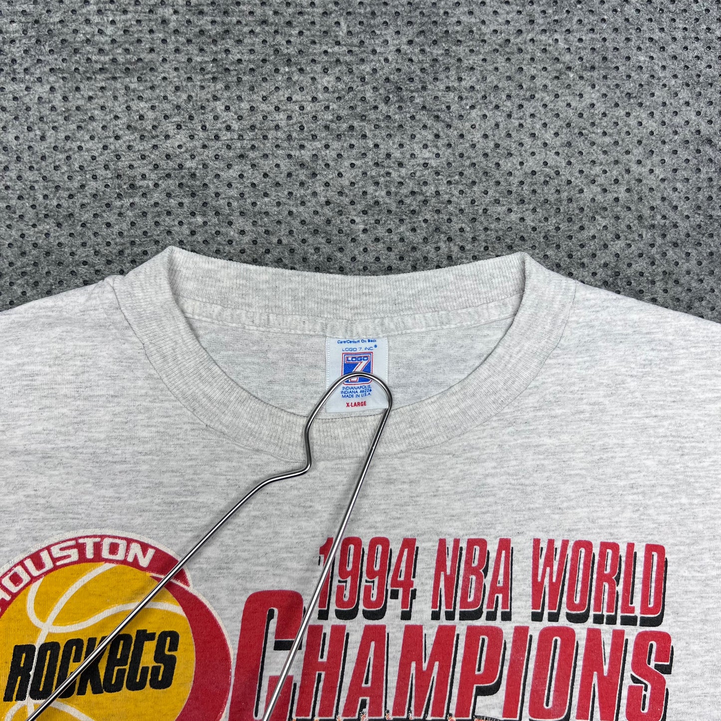 Vintage 1994 Logo 7 Houston Rockets NBA World Champions Clutch City Tee XL￼