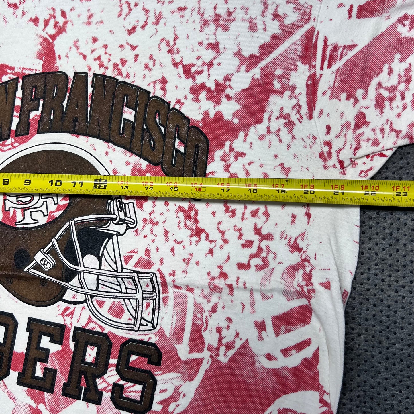 Vintage 90s AOP San Francisco 49ers Football Tee L ￼