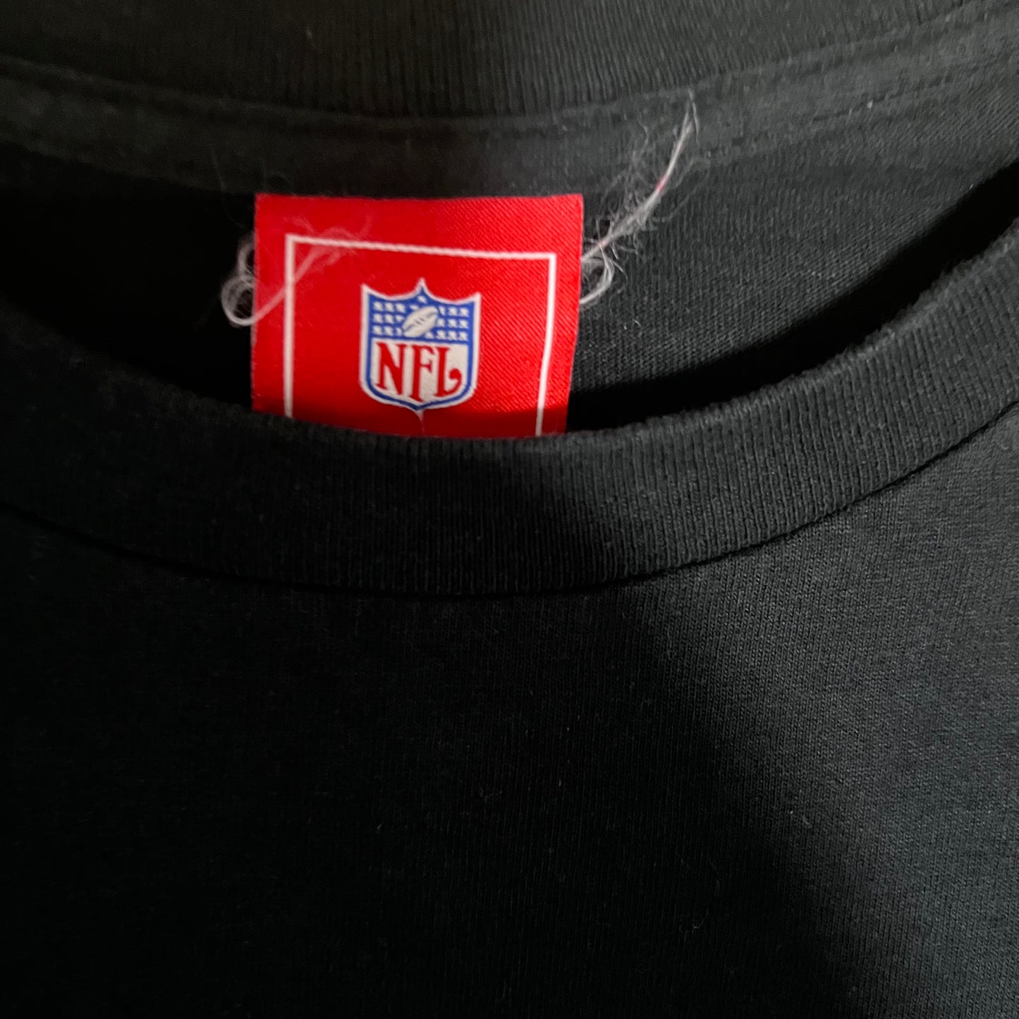 Vintage 00s National Football League Atlanta Falcons Chrome Helmet Tee XL