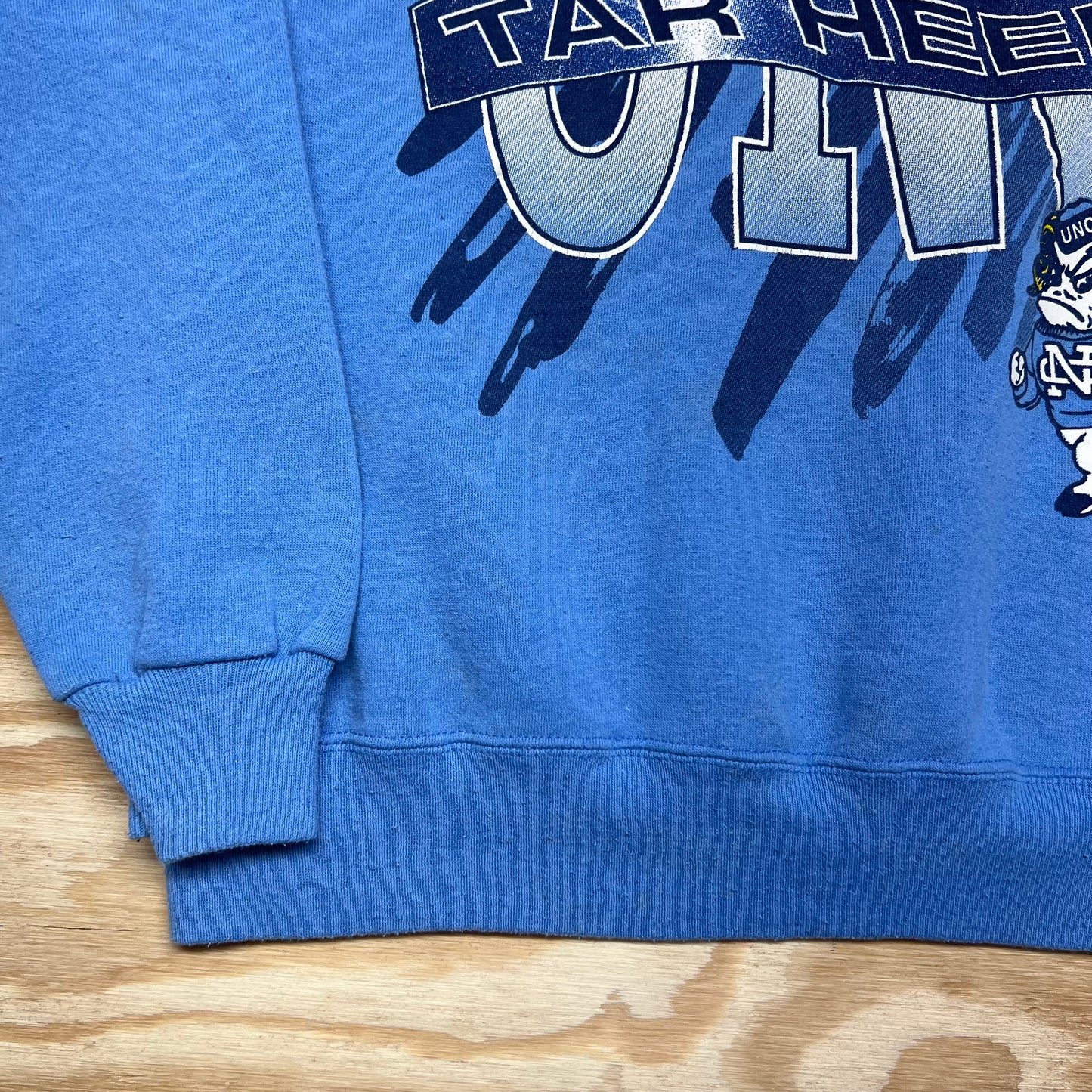 Vintage 90s Hanes North Carolina Tar Heels Scribble Art Light Blue Sweatshirt L